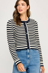TEXTURED STRIPED BUTTON-FRONT CARDIGAN: Off White/Navy / L