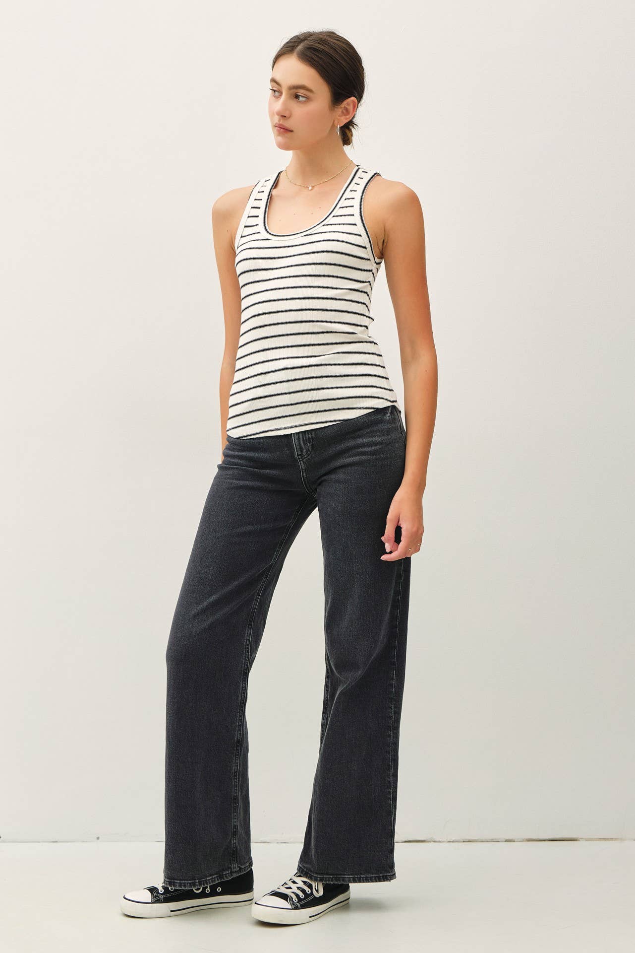 Striped rib tank