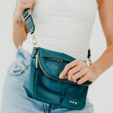 Tilly Crossbody Bag: Gray