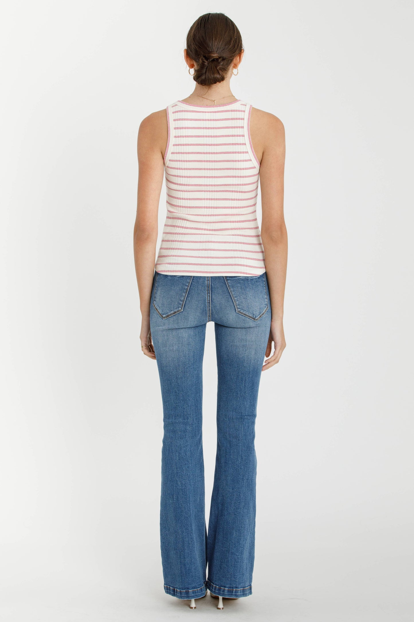 Striped rib tank