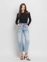 SUPER HIGH RISE LIGHT WASH BARREL JEANS V3575: HEROINE / 24