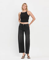 SUPER HIGH RISE BLACK PANEL BARREL JEANS T6589: INSTANT / 24