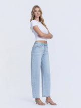 HIGH RISE LIGHT WASH SEAM DETAIL CROP BARREL JEANS