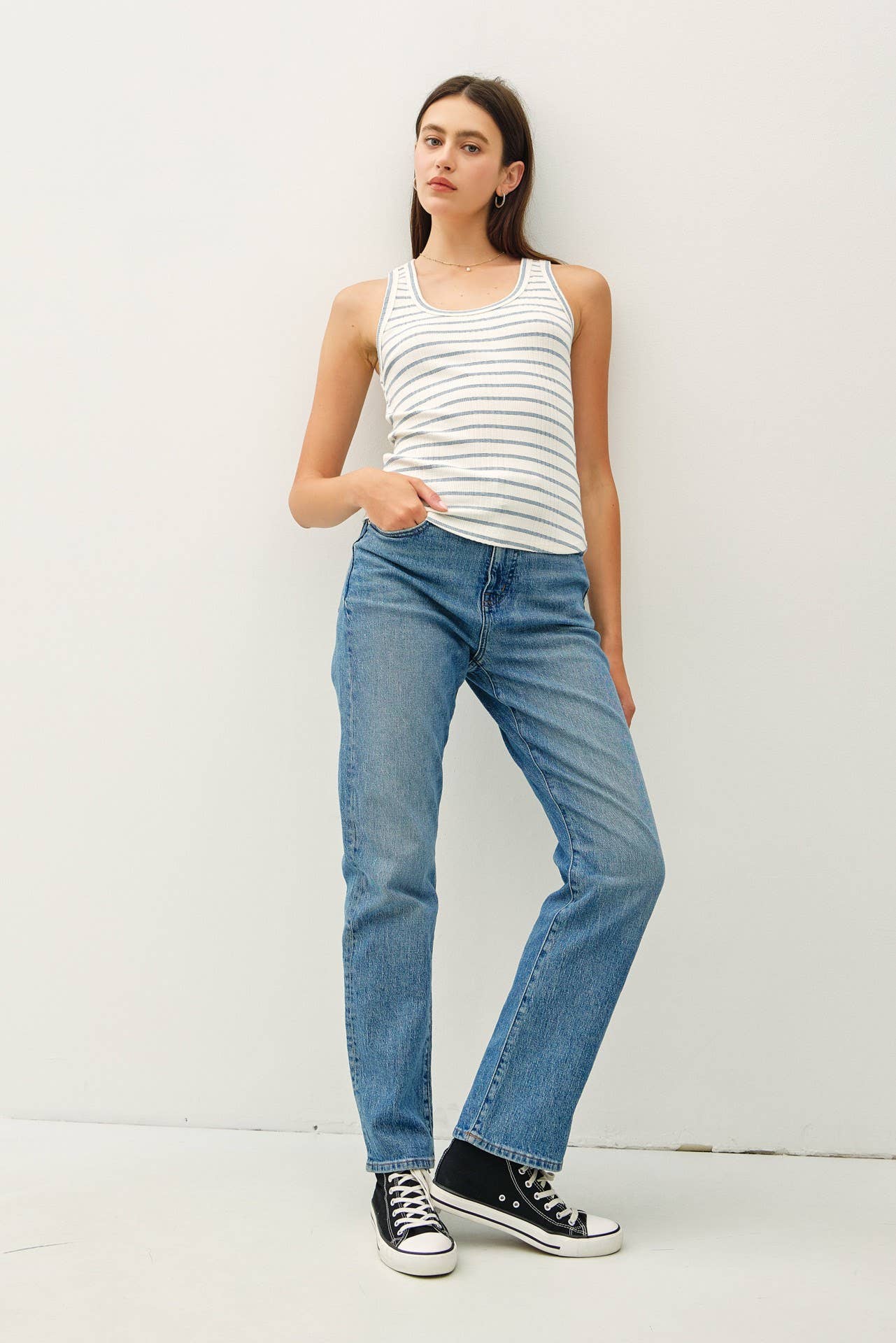 Striped rib tank