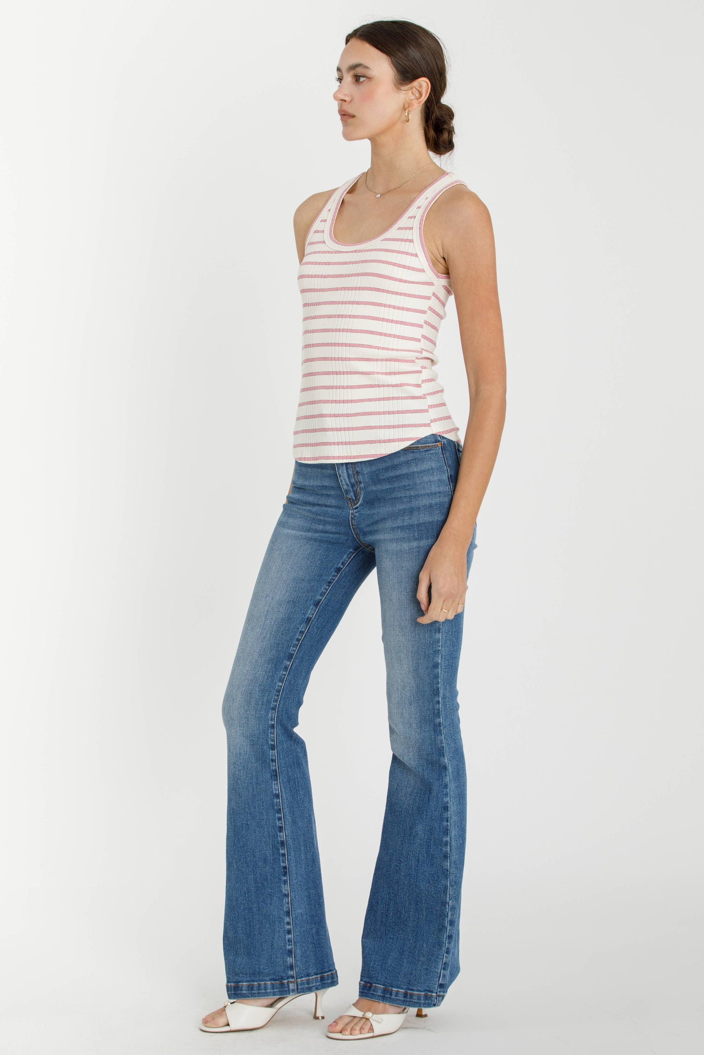 Striped rib tank