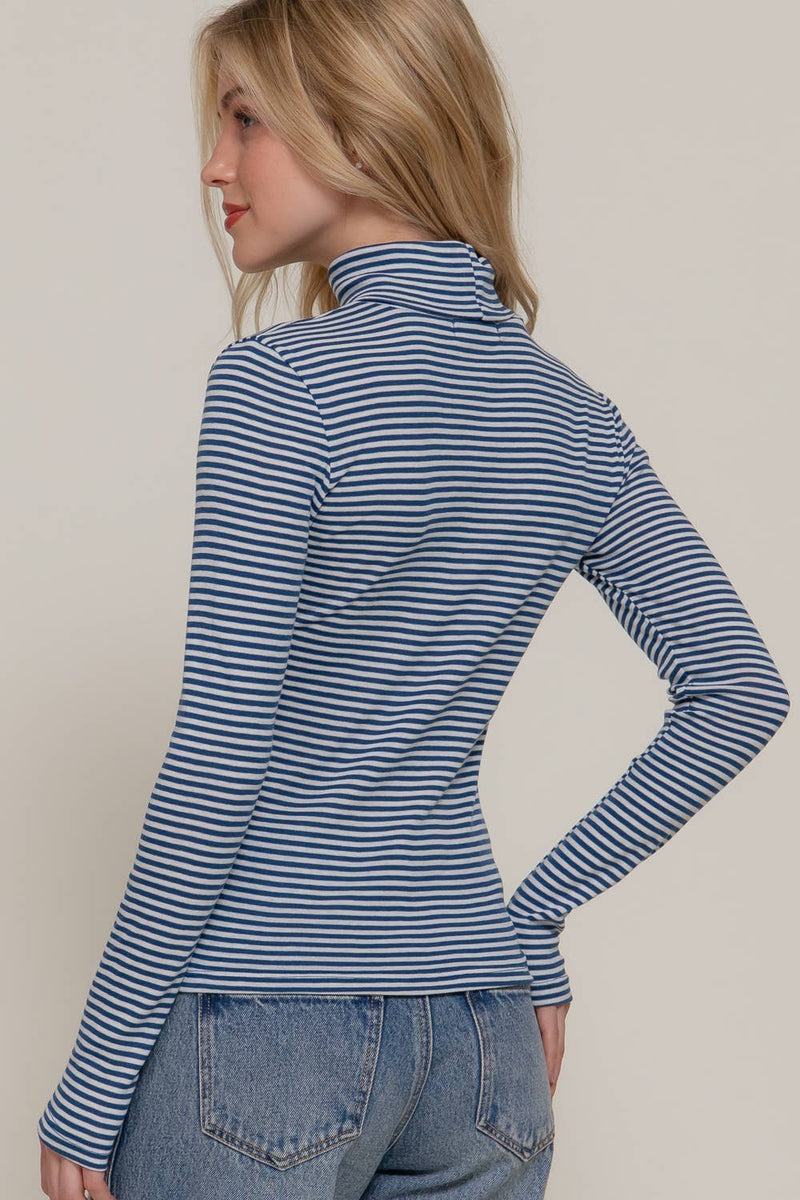 Stripe Long Sleeve Turtle Neck