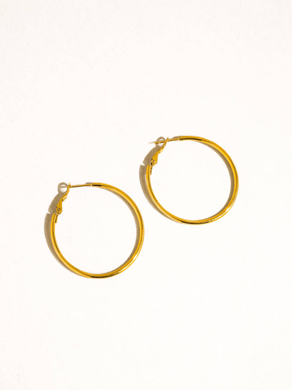 Eska 18K Gold Non-Tarnish Classic Thin Hoop Earring: Yellow Gold / 40 MM