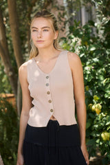 DSB0509-02 | Fine Gauge Ribbed Button Front Sweater Vest Top: BROWN / L