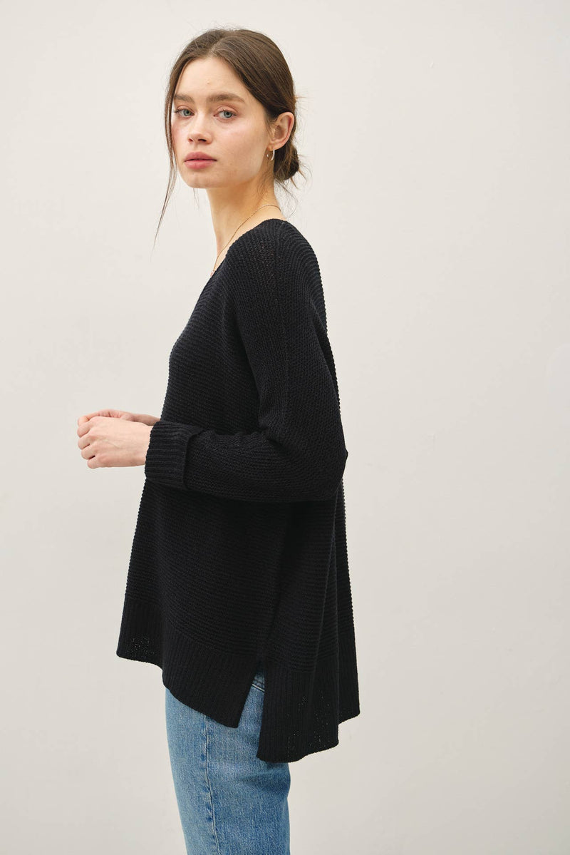 V-NECK Sweater