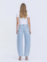 HIGH RISE LIGHT WASH SEAM DETAIL CROP BARREL JEANS