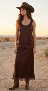SILKY POLY TANK TOP WITH LACE HEM