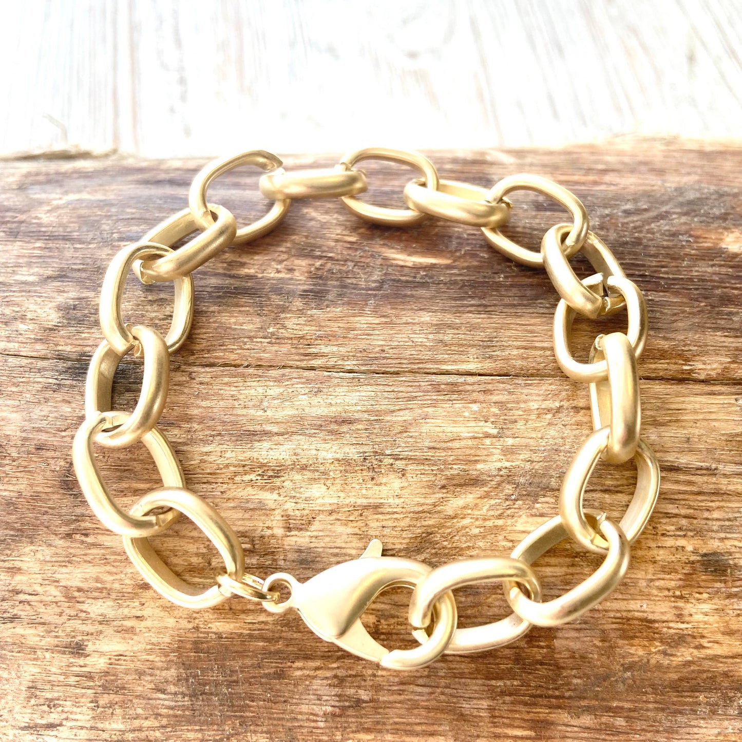 Matte gold chunky bracelet boutique salon trendy fashion spa