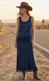SILKY POLY TANK TOP WITH LACE HEM
