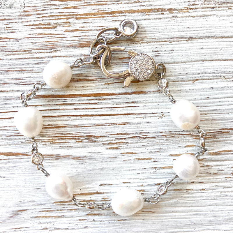 Fresh water pearl bracelet boutique salon jewelry beach sea: White pearl gold chain
