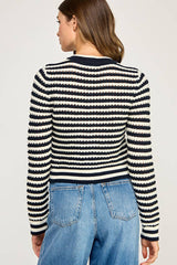 TEXTURED STRIPED BUTTON-FRONT CARDIGAN: Off White/Navy / L
