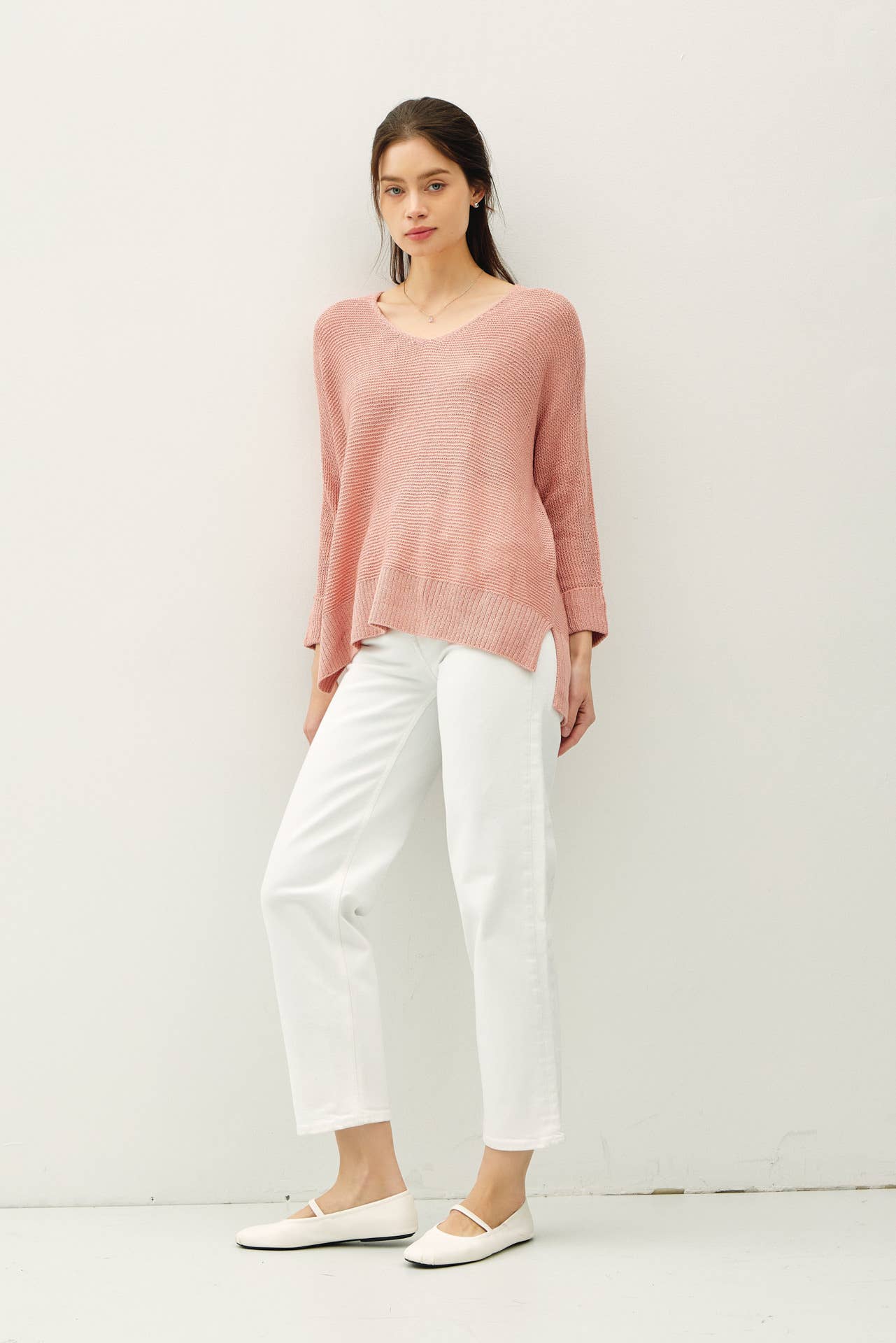 V-NECK Sweater