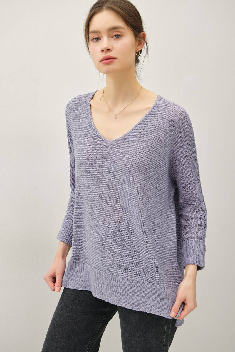 V-NECK Sweater